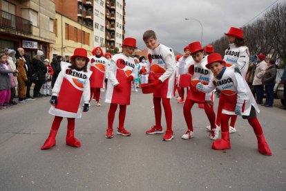 Gran desfile del sábado de Piñata en Astorga. J. NOTARIO
