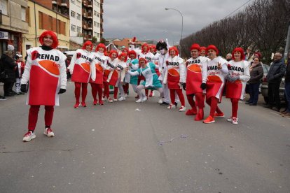 Gran desfile del sábado de Piñata en Astorga. J. NOTARIO