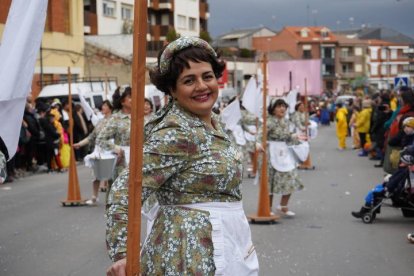 Gran desfile del sábado de Piñata en Astorga. J. NOTARIO
