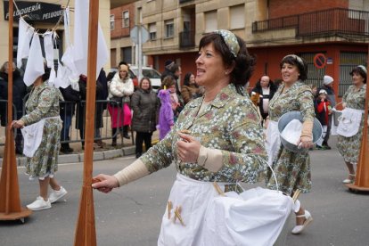 Gran desfile del sábado de Piñata en Astorga. J. NOTARIO