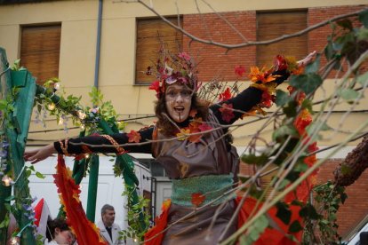 Gran desfile del sábado de Piñata en Astorga. J. NOTARIO