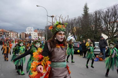 Gran desfile del sábado de Piñata en Astorga. J. NOTARIO