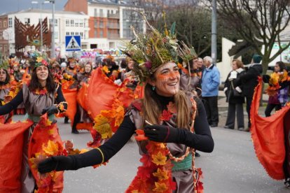 Gran desfile del sábado de Piñata en Astorga. J. NOTARIO