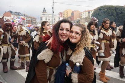 Gran desfile del sábado de Piñata en Astorga. J. NOTARIO