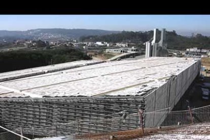Los retrasos en las obras, las dificultades de la construcción, la elección de los materiales más caros y el coste de mantenimiento también crean incertidumbre.