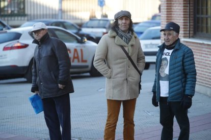 Algunas personas han llevado camisetas con los nombres de las víctimas. RAMIRO