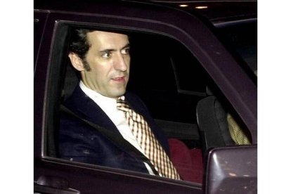 El accidente vascular le provocó a don Jaime de Marichalar una hemiplejia de la parte izquierda del cuerpo, de la que se fue recuperando progresivamente.