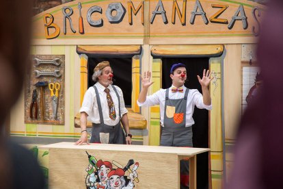 Bricomanazas. DL