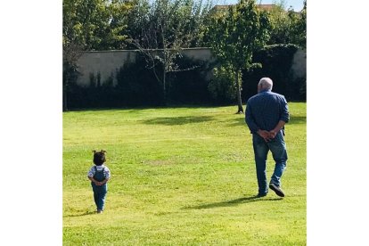 'Compartiendo reflexiones'. De M.Asuncion García Morán. En Villarejo de Órbigo