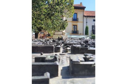 'León es bonito en todas sus perspectivas'. De Samuel Agulló Hidalgo. En León.