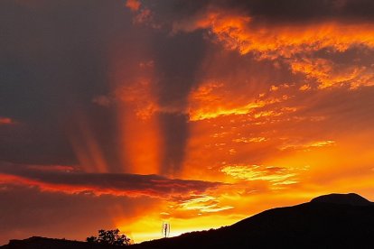 'Atardecer'. De Luis Miguel González Hernández. Otero del Curueño