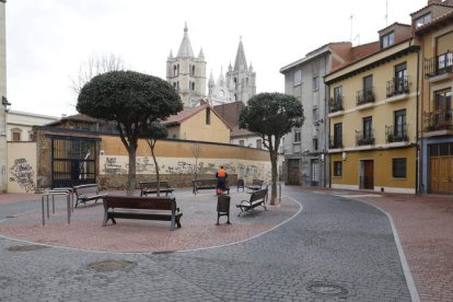 La plaza de San Pelayo, con la catedral al fondo. MARCIANO PÉREZ