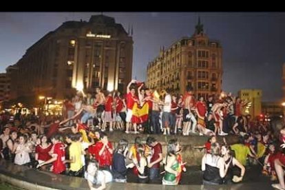 Hacía 44 años que la selección española no conseguía un título de similares características, motivo más que suficiente de celebrarlo por todo lo alto.
