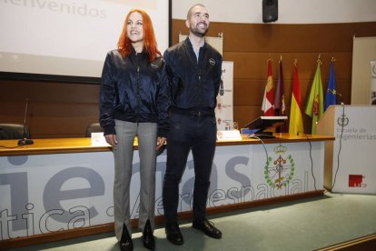 Sara García y Pablo Álvarez en su visita a la Universidad de León. RAMIRO