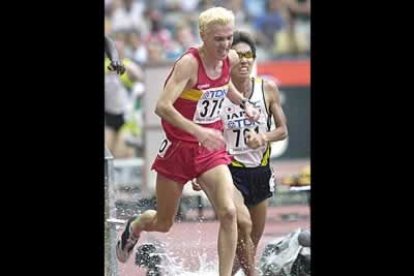 Los atletas españoles José Luis Blanco, Eliseo Martín y Luis Miguel Martín Berlanas se clasificaron por puestos para la final de los 3.000 obstáculos. Berlanas logró el triunfo en la tercera y última serie, mientras que Blanco y Eliseo Martín fueron terceros.
