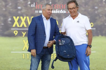 2º Segunda caballeros para José Luis Díez. Entregó
Joaquín S. Torné, director de Diario de León.