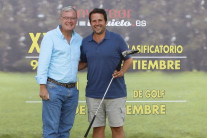1º Primera caballeros para Bernardo Gómez-Arroyo.
Entregó Antonio Silván, senador.