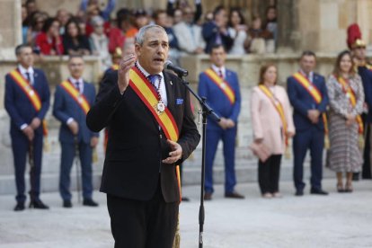 F. Otero Perandones.