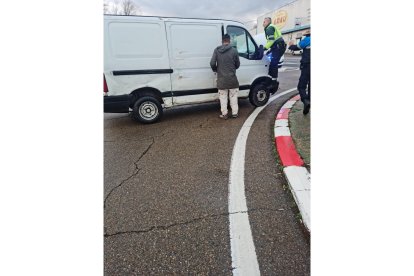 Furgoneta implicada en el accidente