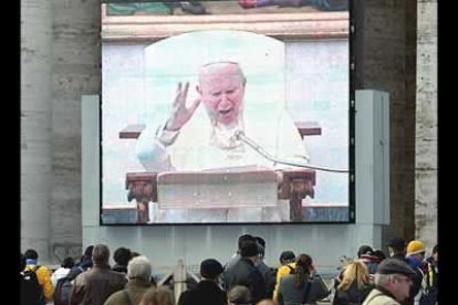 Su estado de salud se agrava y la audiencia de los miércoles la hizo por videoconferencia. Al día siguiente ingresa en el hospital.