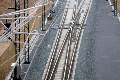 Línea de alta velocidad entre Palencia y León. ADIF