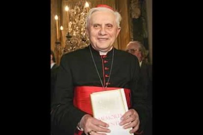 Sus simpatizantes dicen que su experiencia bajo el régimen nazi lo convenció de que el Vaticano debía tener una fuerte posición respecto de la verdad y la libertad.