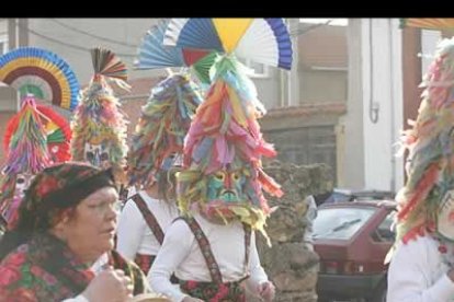 El antruejo más tradicional estrena su declaración como Fiesta de Interés Turístico Provincial recuperando una bailina que interpretó Fran Pozuelo
