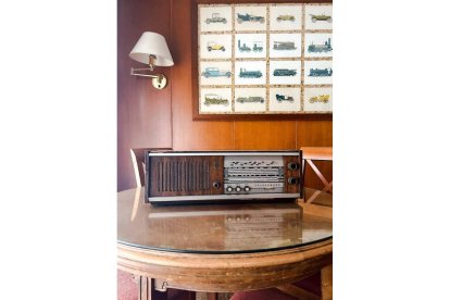 Lo que fue una modernidad para las generaciones del siglo XX se han convertido en objetos vintage, una nueva categoría dentro del mundo de las antigüedades que sigue teniendo relevancia por su valor artístico o suntuario. DL