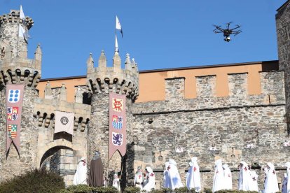 Exteriores del Castillo, en la grabación del programa. L. DE LA MATA