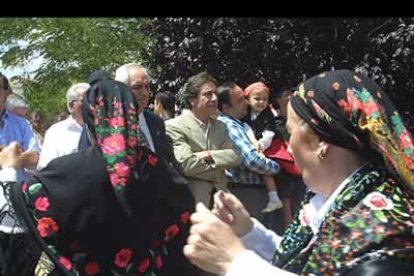 Villalba, leonés de nacimiento, se deja ver por muchas romerías y fiestas tradicionales a lo largo y ancho de la geografía castellano y leonesa.
