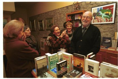 Raúl Guerra Garrido, en la presentación de uno de sus libros. DL