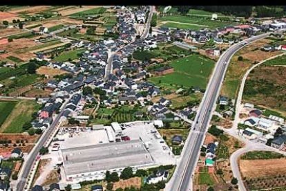 Bárcena del Bierzo, San Andrés de Montejos, San Lorenzo, Campo y Columbrianos en las tres últimas fotografías, con un tramo de la autovía de Toreno