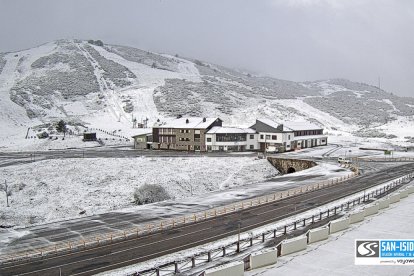 La zona de Salencias, en la estación de San Isidro, cubierta por la nieve. SANISIDRO.NET