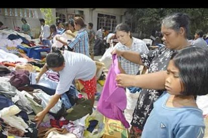 Sin embargo, los equipos médicos y de rescate no logran acceder a algunas zonas, anegadas o bajo control rebelde.