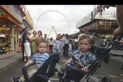 A pesar de los últimos aparatos presentados, pensados para los más intrépidos, los niños siguen siendo los verdaderos protagonistas de la feria.