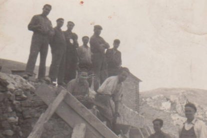 Trabajadores de la mina de wólfram que explotó la Compañía Minera Montañas del Sur. CORTESÍA DE LUIS GARCÍA