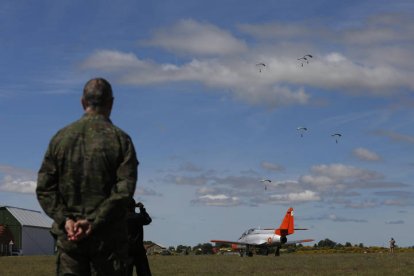 Ejercicio Lone paratrooper. FERNANDO OTERO