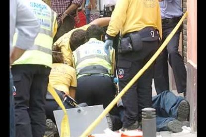 El rescate de los niños ha sido una tarea tediosa que ha contado con la intervención de varios especialistas.