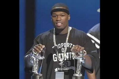 El galardón al mejor vídeo al artista revelación fue para '50 cent', por 'In Da Club', que se llevó además el de mejor vídeo de música rap.
