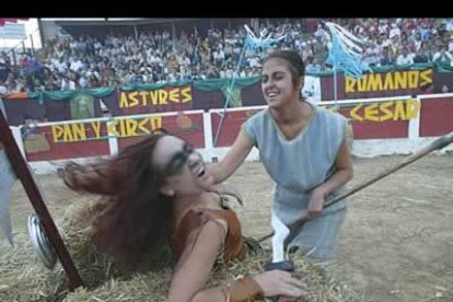 Las mujeres demostraron ser grandes luchadoras en la arena del circo romano.