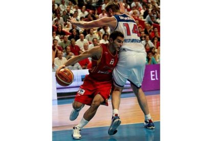 José Manuel Calderón tuvo otro día inspirado en el tiro de tres, y volvió a ser el líder de España en el campo.