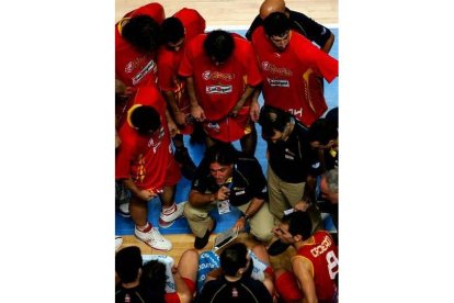 España tuvo que echar mano de todos sus recursos para afrontar a una Rusia mucho más complicada que en la segunda fase del torneo.