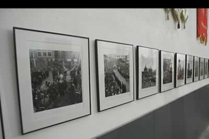 La colección fotográfica del museo tiene como principal protagonista al ponferradino Amalio Fernández, que con especial sensibilidad supo captar los momentos de la semana santa ponferradina.