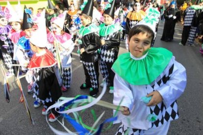 Disfraces infantiles en el desfile del domingo en Ponferrada | L. de la Mata