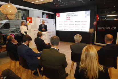 Entrega de los premios a la Pyme del año en el Banco Santander. F. Otero Perandones.