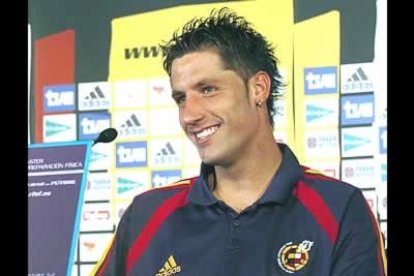 Llamado de urgencia, el deportivista prescindió de un sugerente viaje a Egipto para no disputar un solo minuto. ¿Lo haría mejor que Raúl Bravo?