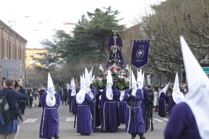 Uno de los grandes momentos de la procesión del Silencio. MARCIANO PÉREZ