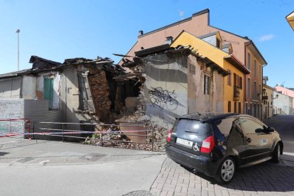 Ruinas en el Crucero. DE LA MATA