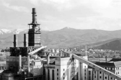 La Central Térmica de Compostilla I |Col. V. Fernández