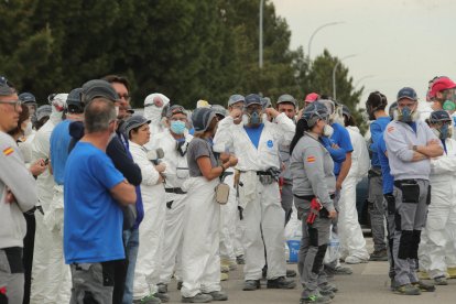 Protesta en la factoría de LM. L. DE LA MATA
